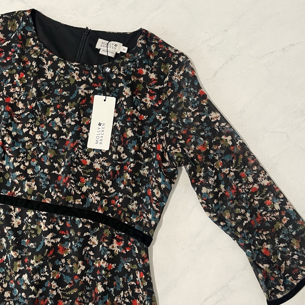 NEW Molly Bracken Sz Medium Black Multicolor Camo Duck Floral Velvet Trim Dress - Picture 3 of 5